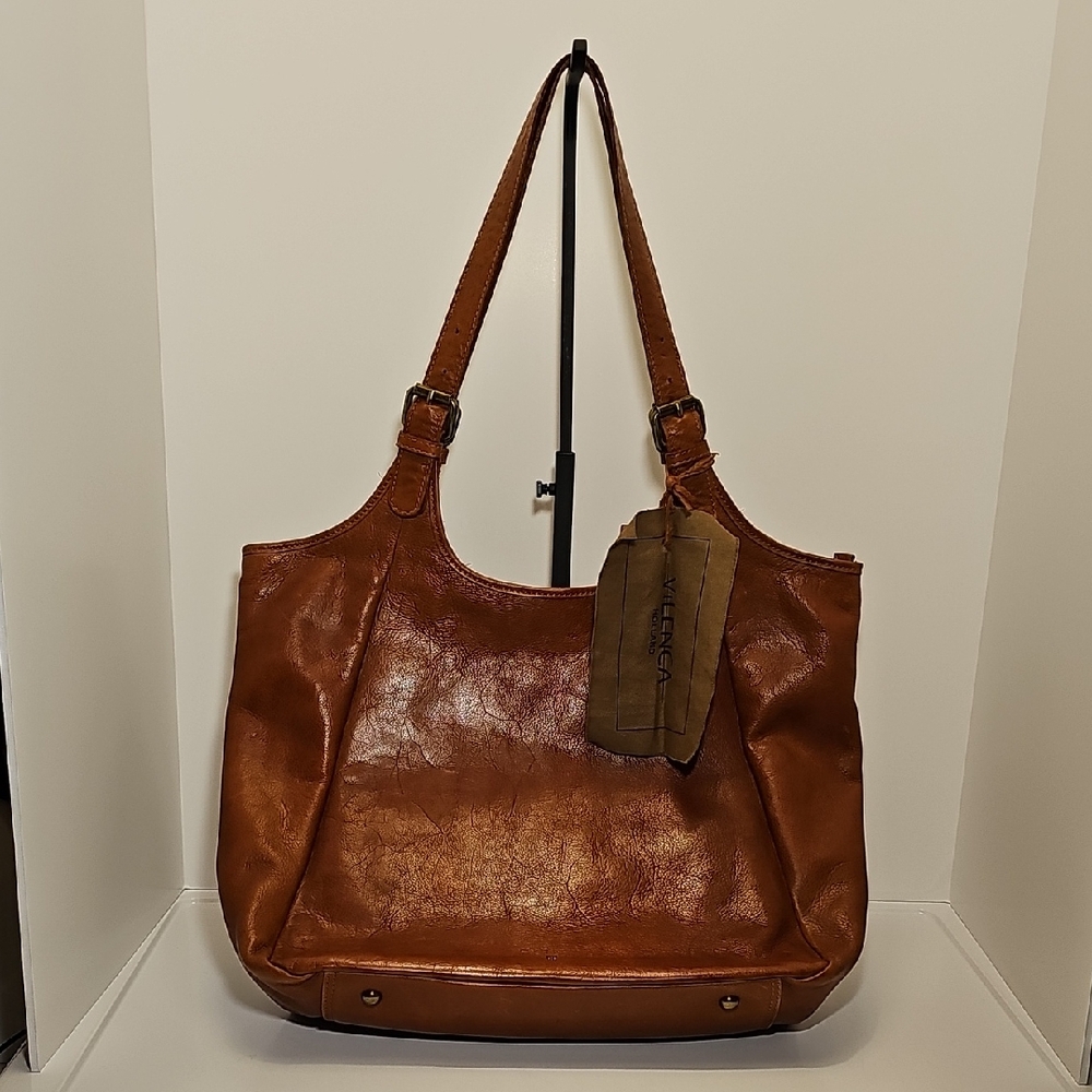 LAST CHANCE: Vilenca Holland Leather Shoulder Bag